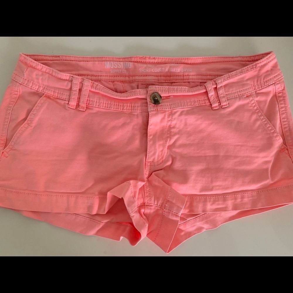 Coral mossimo shorts